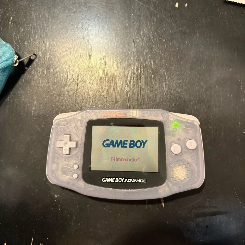 Nintendo Game Boy Advance - Glacier